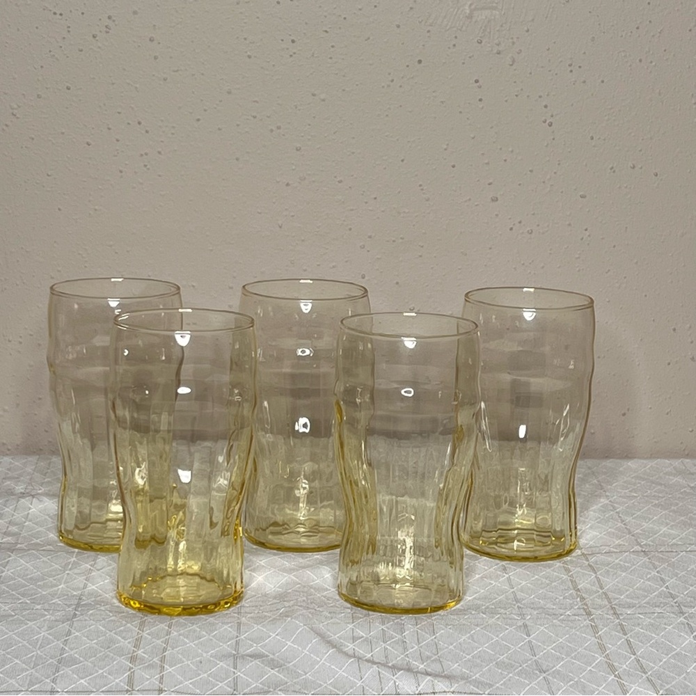 Set of 5 Vintage Yellow Depression Glass Patrician Pattern 5.5” Tall Glasses